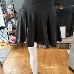 Elegant Black Women's Skirt